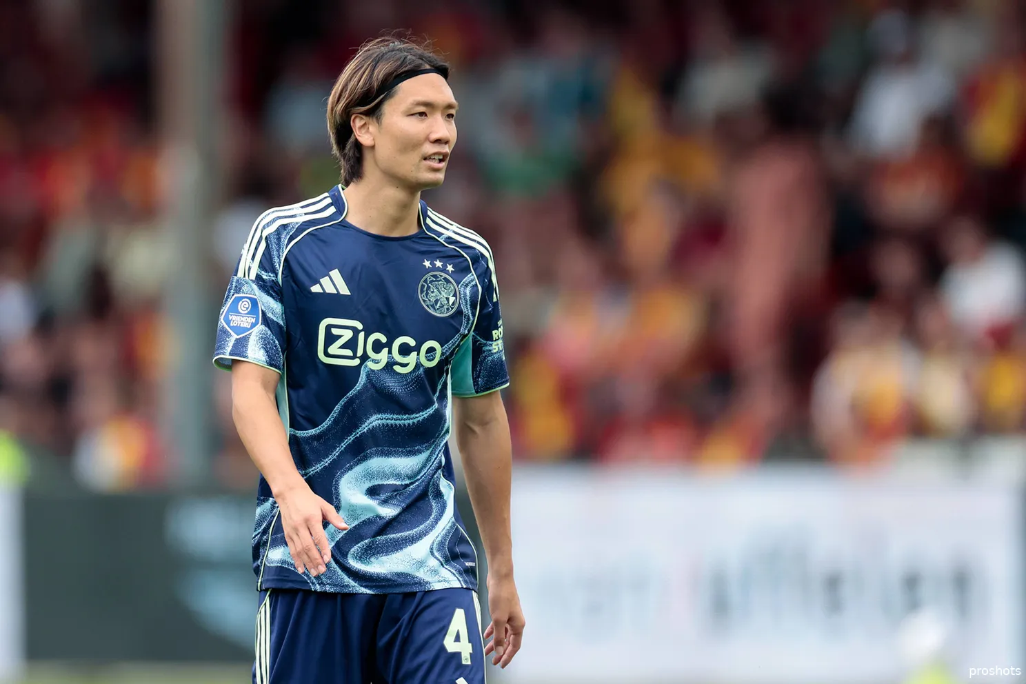 Itakura: ‘Ik wilde per se naar Ajax, ik voel dat er hier veel van me wordt verwacht’