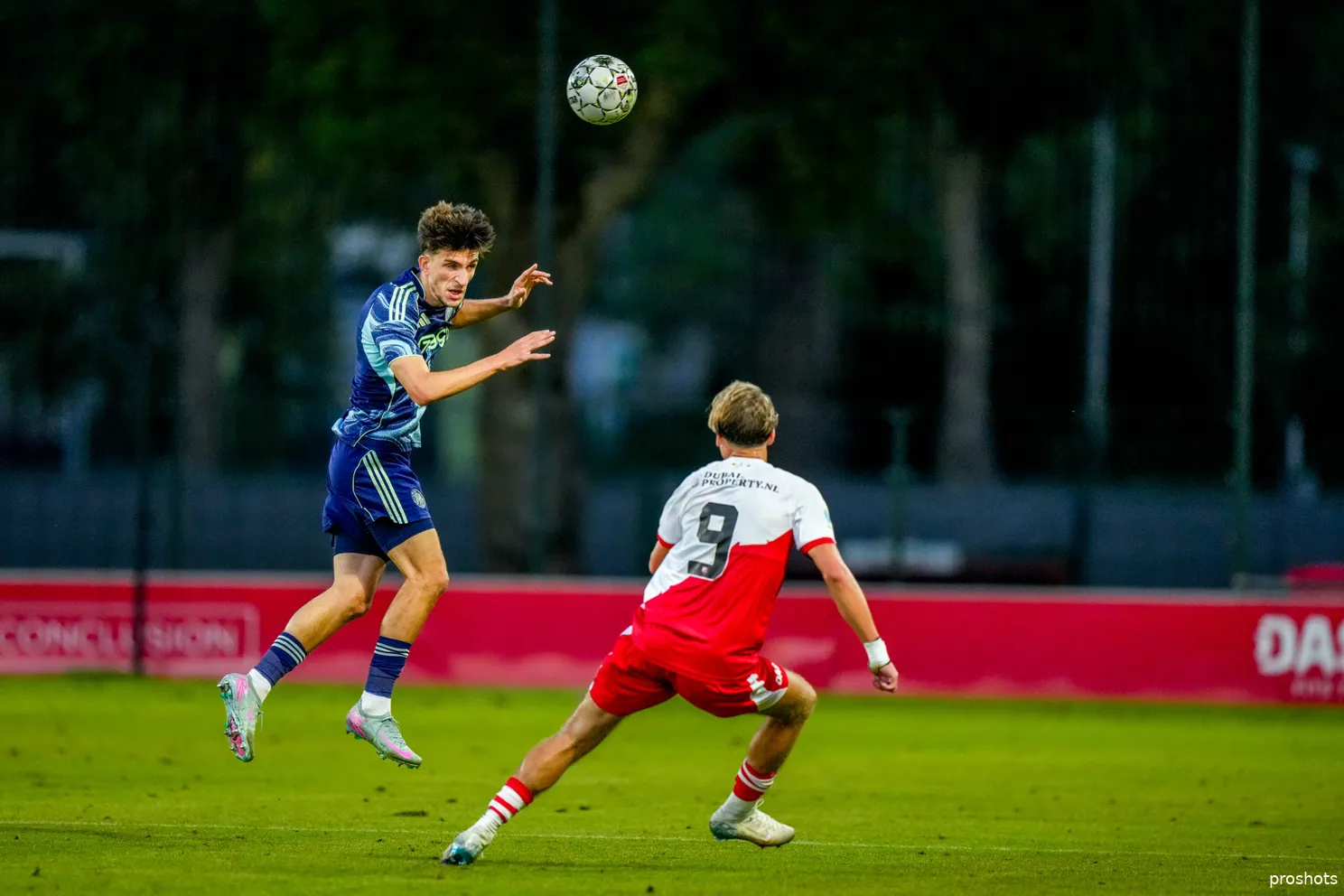 NEC en FC Basel strijden om uitgesorteerde Ajax-verdediger Ahmetcan Kaplan